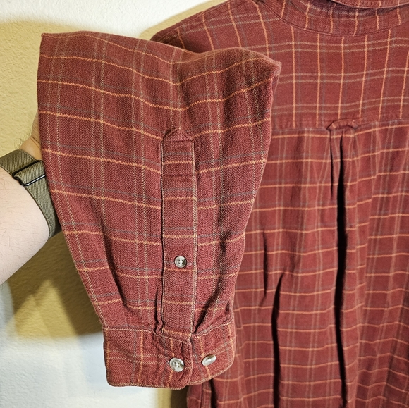 Red Columbia button up shirt flannel - Picture 14 of 14